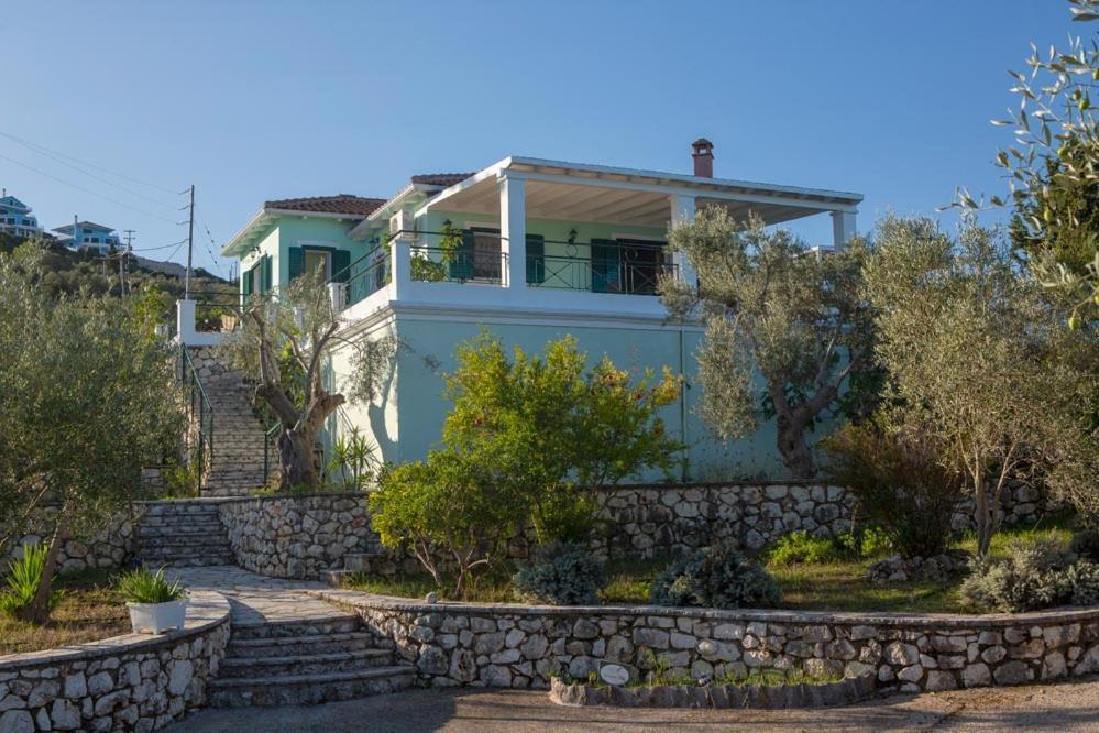 Villa Belvedere Verde Tsoukalades Exterior photo
